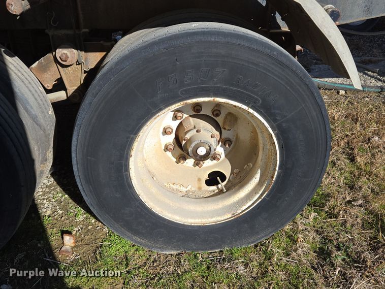 image for item DW8519 1981 Brenner tank trailer