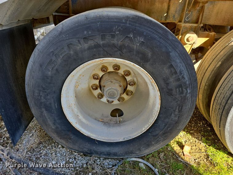 image for item DW8519 1981 Brenner tank trailer