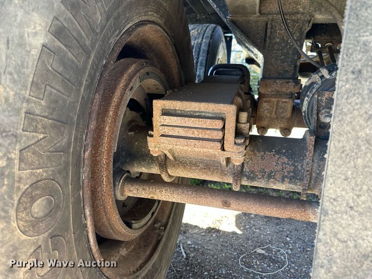 image for item DW8618 2000 CPS  Trailers bottom dump trailer