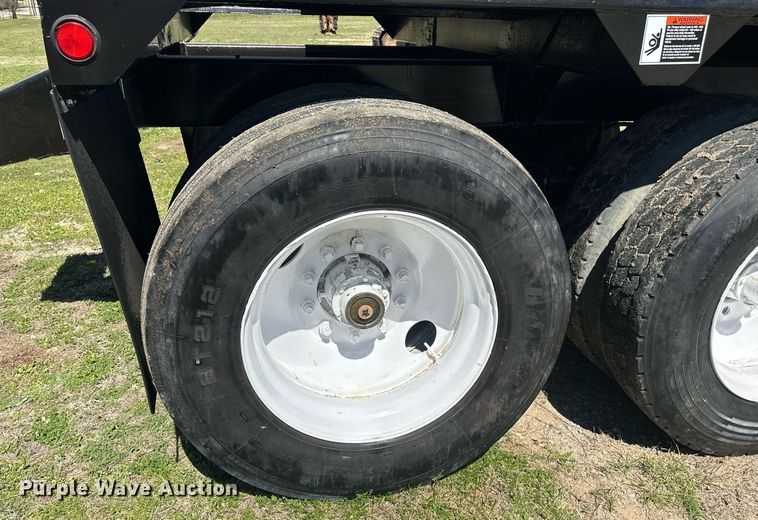 image for item DW8618 2000 CPS  Trailers bottom dump trailer