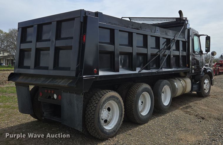 image for item EC0878 2012 Volvo VNL dump truck