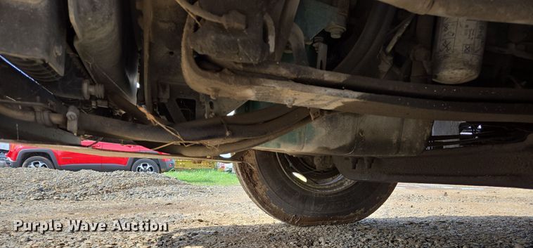 image for item EC0878 2012 Volvo VNL dump truck