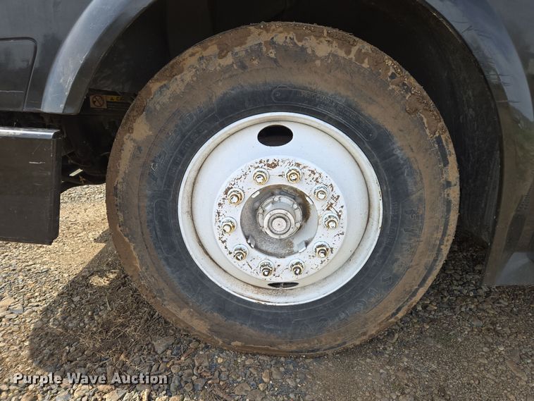 image for item EC0878 2012 Volvo VNL dump truck