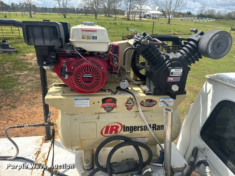 image for item EC3504 2002 Sterling Acterra utility / service truck