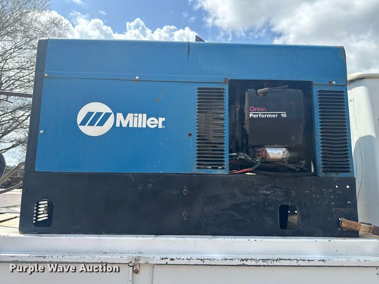 image for item EC3504 2002 Sterling Acterra utility / service truck