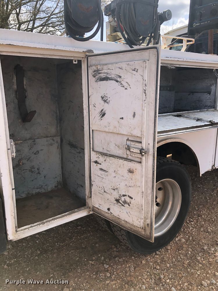 image for item EC3504 2002 Sterling Acterra utility / service truck