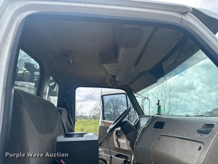 image for item EC3504 2002 Sterling Acterra utility / service truck