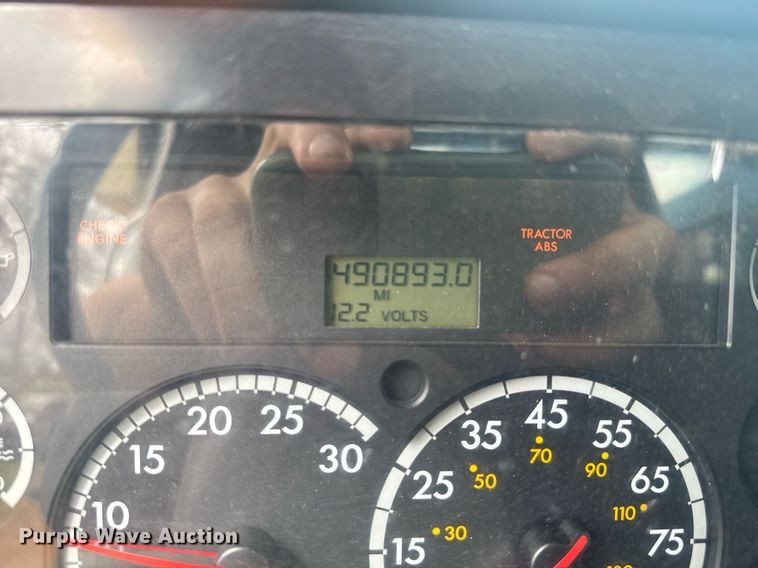 image for item EC3504 2002 Sterling Acterra utility / service truck