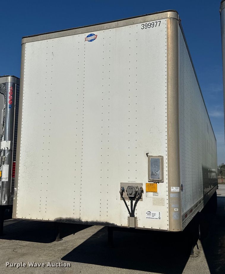 image for item EC3509 2008 Utility dry van trailer