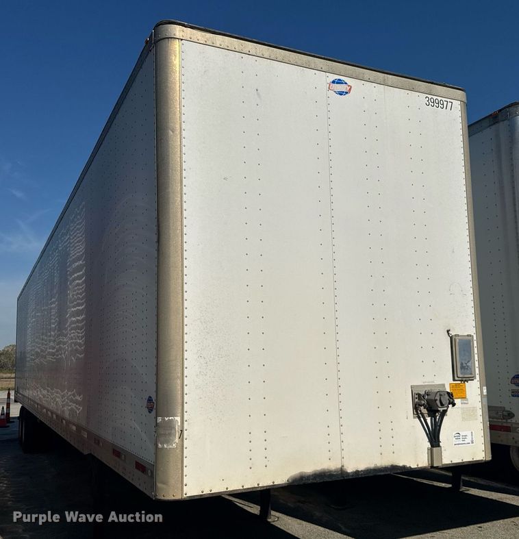 image for item EC3509 2008 Utility dry van trailer