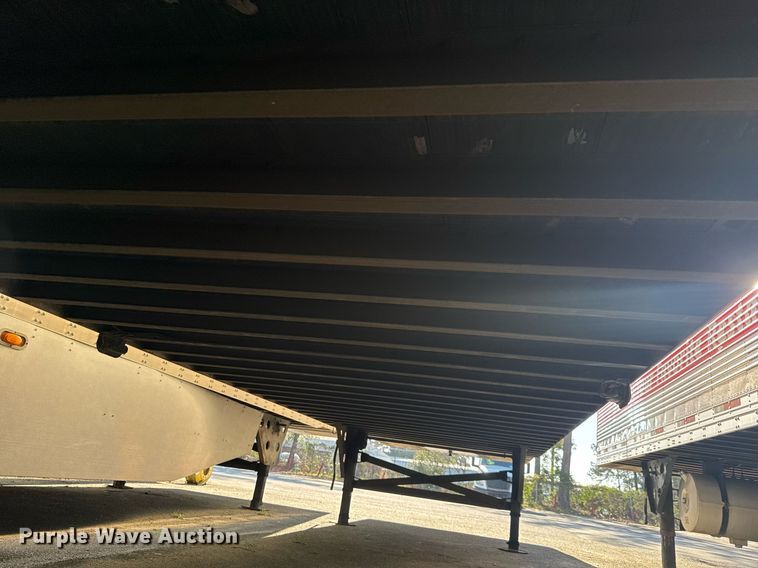 image for item EC3509 2008 Utility dry van trailer