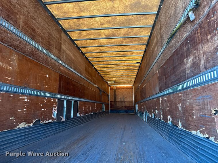 image for item EC3509 2008 Utility dry van trailer