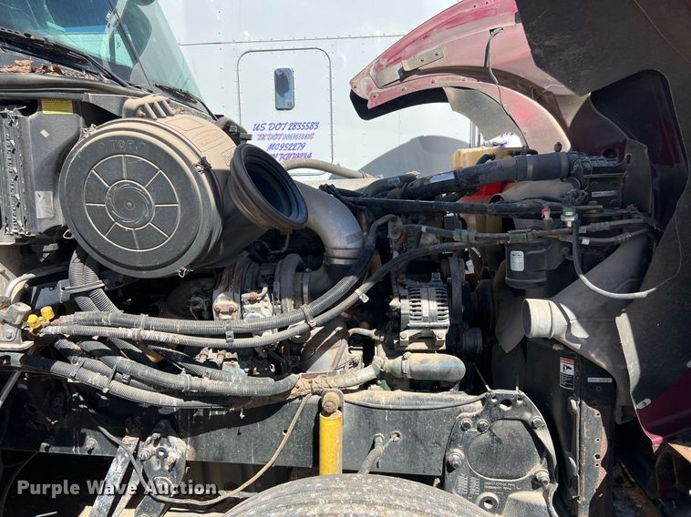 image for item ED2481 2010 Freightliner Coronado semi truck