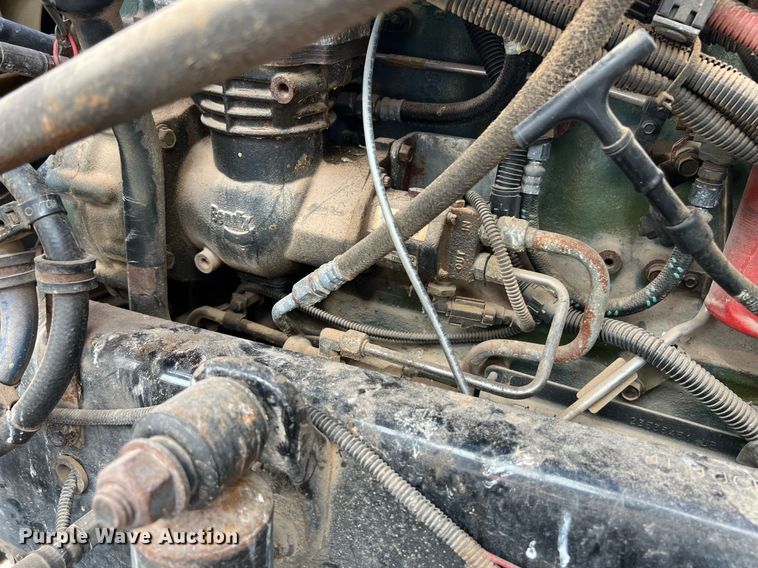 image for item ED2481 2010 Freightliner Coronado semi truck