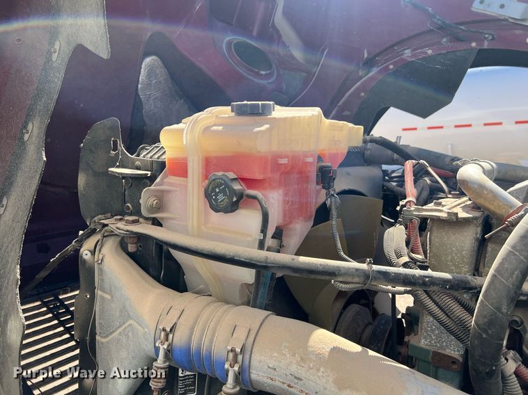 image for item ED2481 2010 Freightliner Coronado semi truck