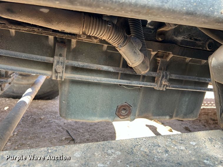 image for item ED2481 2010 Freightliner Coronado semi truck