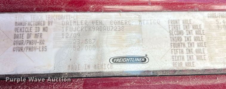 image for item ED2481 2010 Freightliner Coronado semi truck
