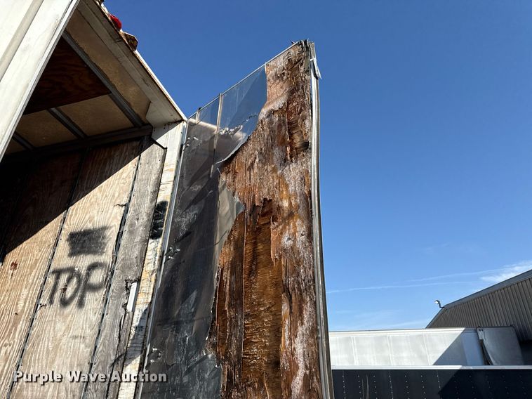 image for item ED3997 2003 Great Dane dry van trailer