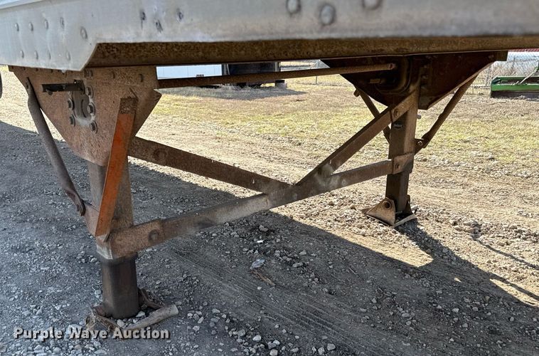 image for item ED3997 2003 Great Dane dry van trailer