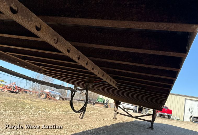 image for item ED3997 2003 Great Dane dry van trailer