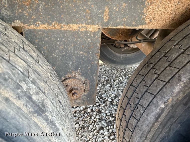 image for item ED3997 2003 Great Dane dry van trailer