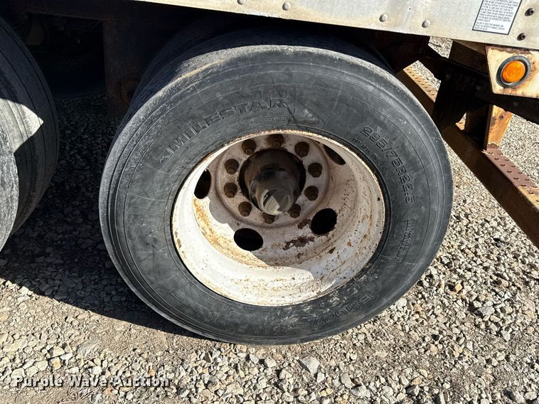 image for item ED3997 2003 Great Dane dry van trailer