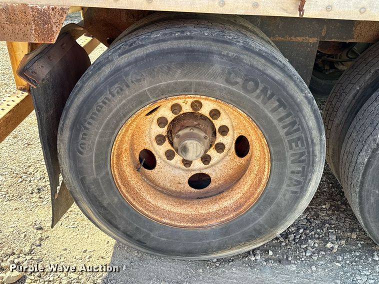 image for item ED3997 2003 Great Dane dry van trailer