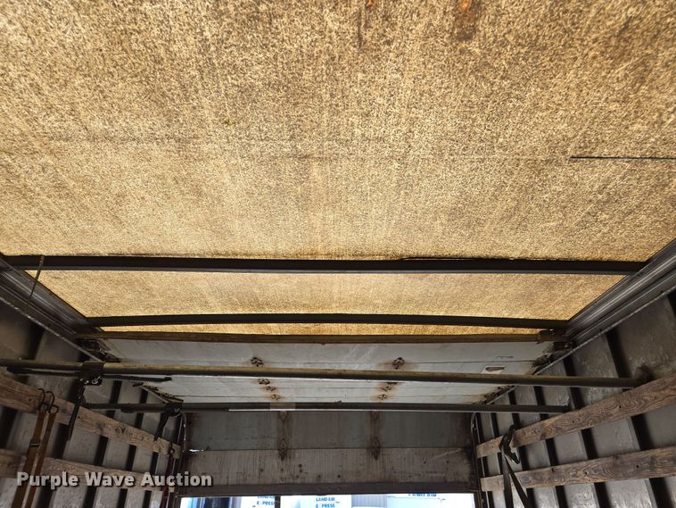 image for item ED4000 2006 Isuzu FTR box truck