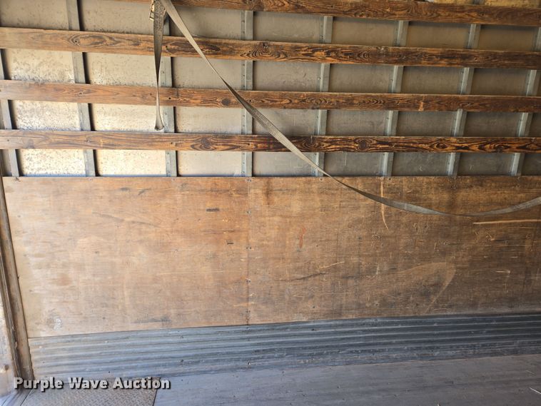 image for item ED4000 2006 Isuzu FTR box truck