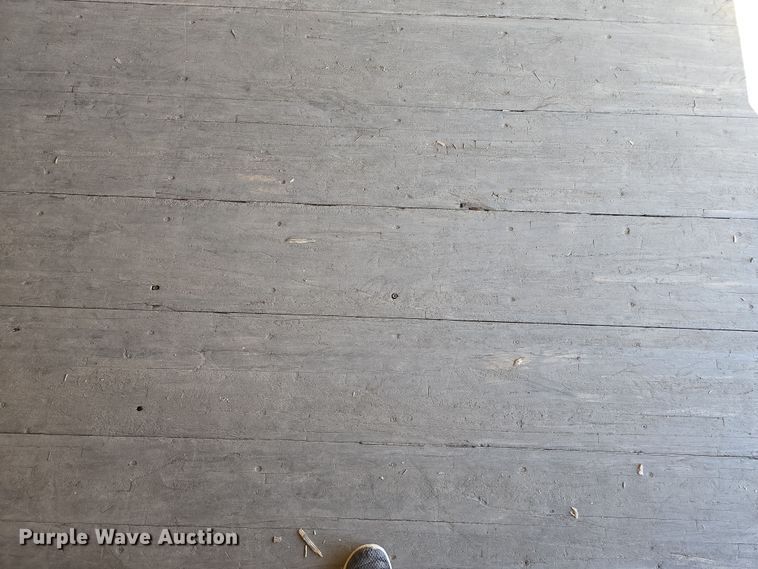 image for item ED4000 2006 Isuzu FTR box truck