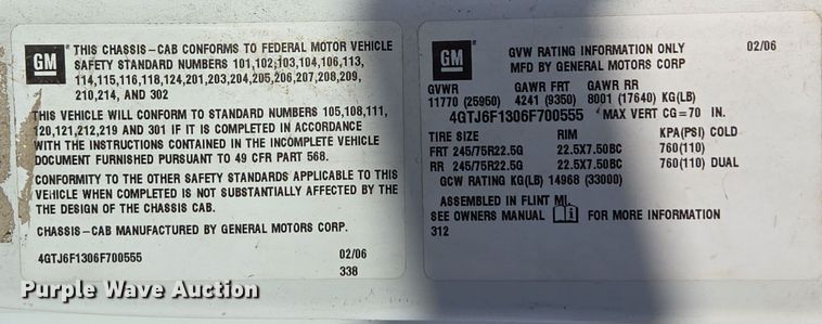 image for item ED4000 2006 Isuzu FTR box truck