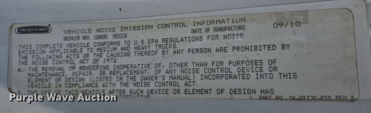 image for item ED4001 2011 Freightliner M2 semi truck