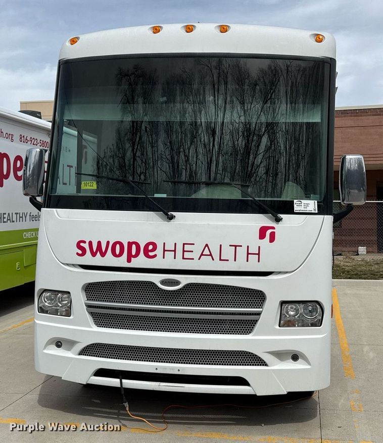 image for item ED4098 2017 Freightliner MC mobile medical unit