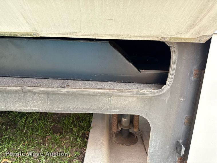 image for item ED4098 2017 Freightliner MC mobile medical unit