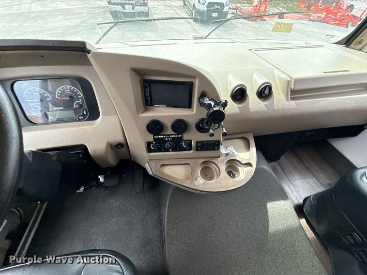 image for item ED4098 2017 Freightliner MC mobile medical unit