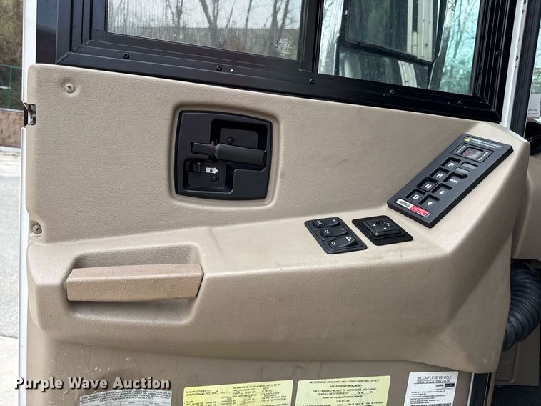 image for item ED4098 2017 Freightliner MC mobile medical unit