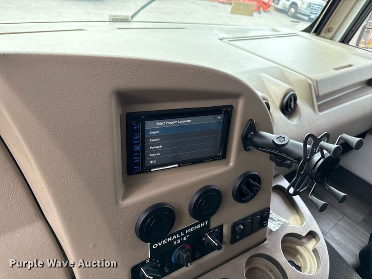 image for item ED4098 2017 Freightliner MC mobile medical unit