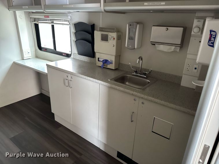 image for item ED4098 2017 Freightliner MC mobile medical unit