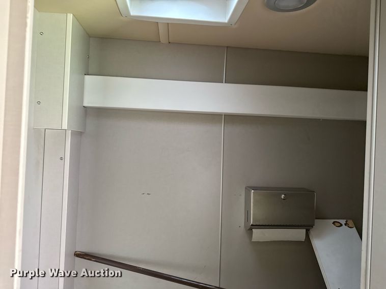 image for item ED4098 2017 Freightliner MC mobile medical unit