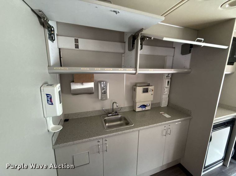 image for item ED4098 2017 Freightliner MC mobile medical unit