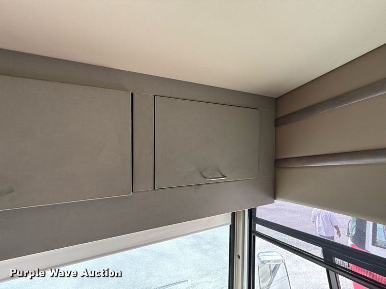 image for item ED4098 2017 Freightliner MC mobile medical unit