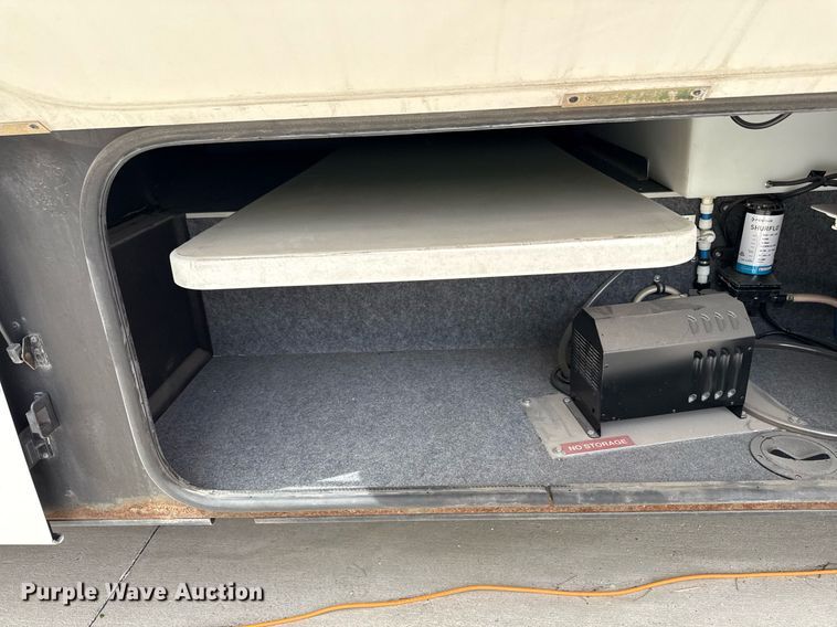 image for item ED4098 2017 Freightliner MC mobile medical unit