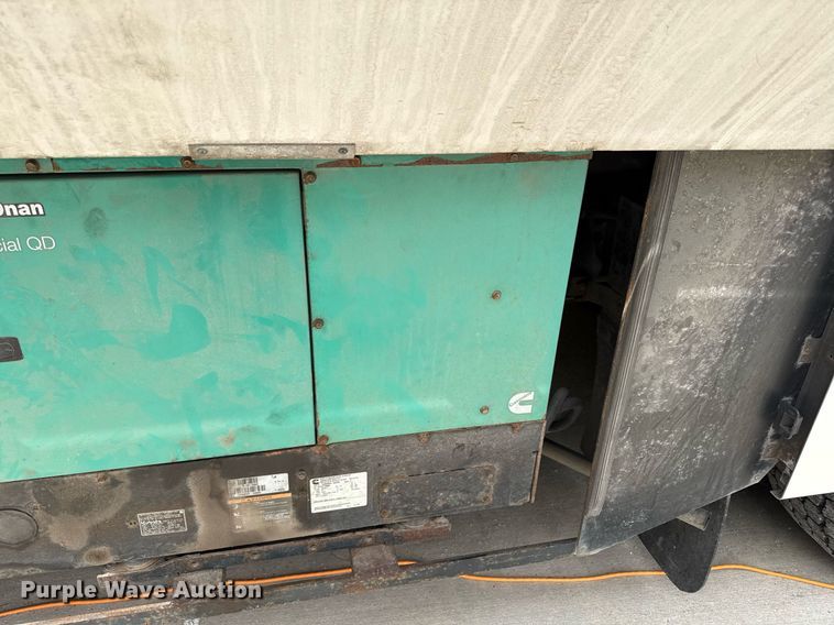 image for item ED4098 2017 Freightliner MC mobile medical unit