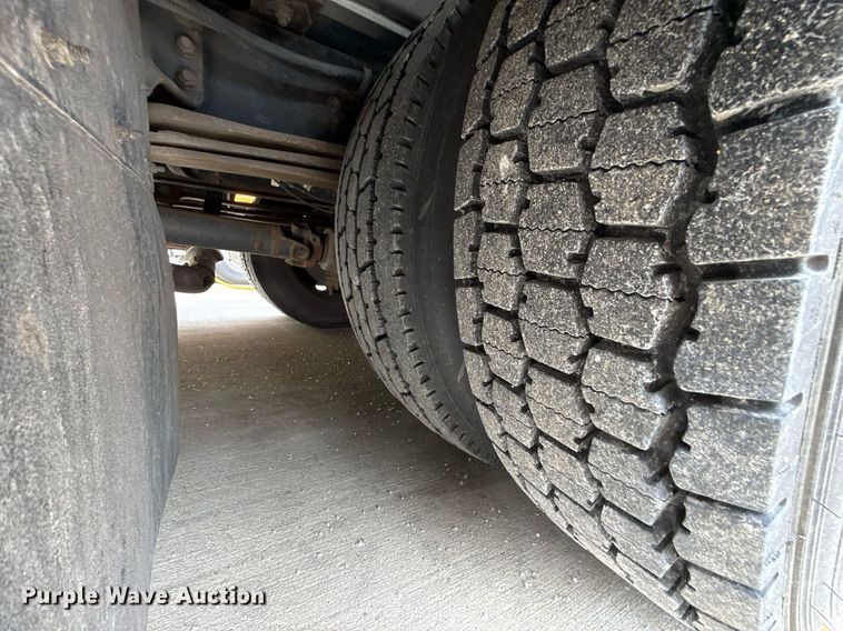 image for item ED4098 2017 Freightliner MC mobile medical unit