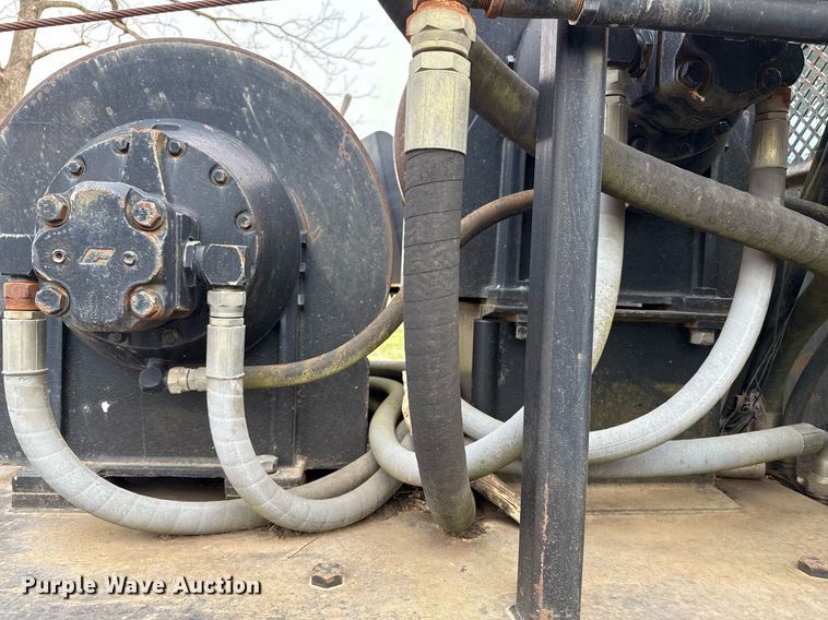 image for item ED4122 1995 Chevrolet C7 Topkick winch truck