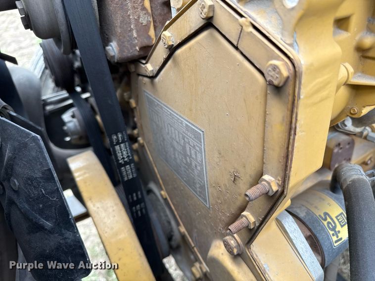 image for item ED4122 1995 Chevrolet C7 Topkick winch truck