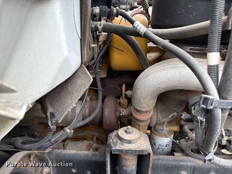 image for item ED4122 1995 Chevrolet C7 Topkick winch truck