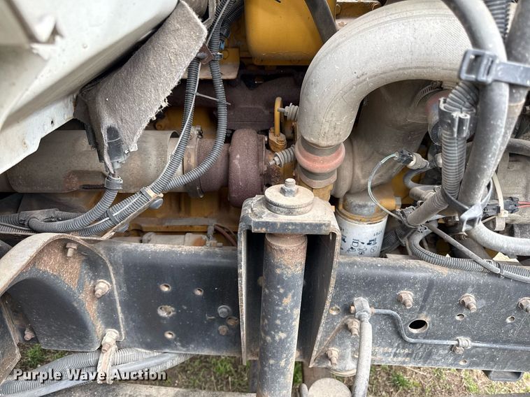 image for item ED4122 1995 Chevrolet C7 Topkick winch truck