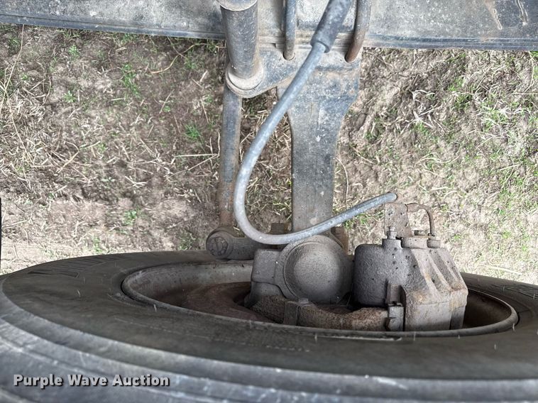 image for item ED4122 1995 Chevrolet C7 Topkick winch truck