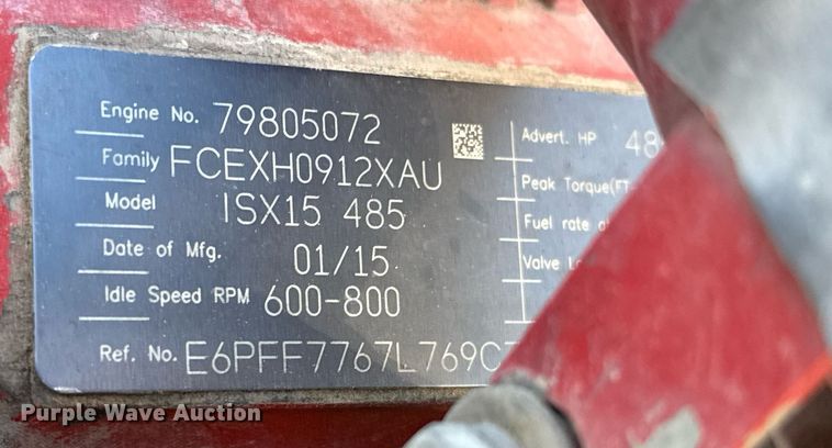 image for item ED5556 2016 Peterbilt 389 semi truck